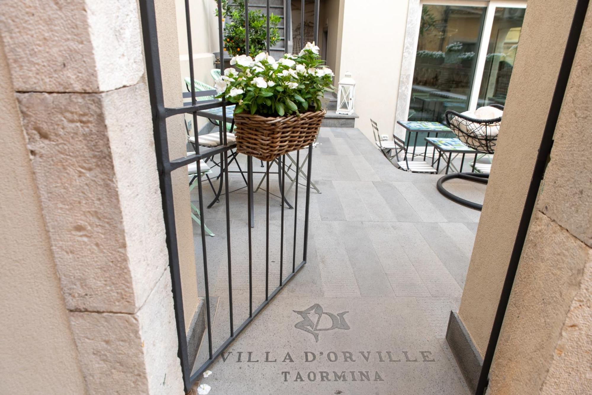 Villa D'Orville Luxury Suites טאורמינה מראה חיצוני תמונה