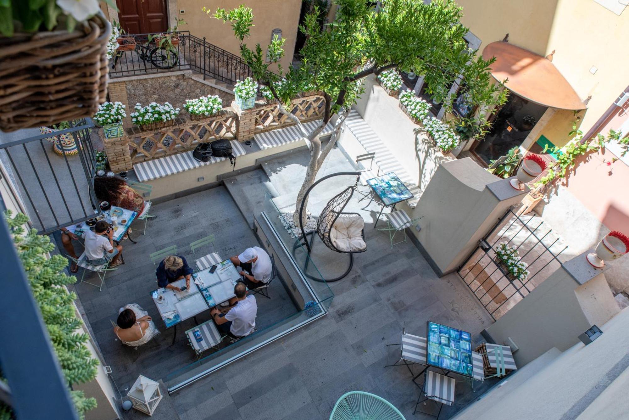 Villa D'Orville Luxury Suites טאורמינה מראה חיצוני תמונה